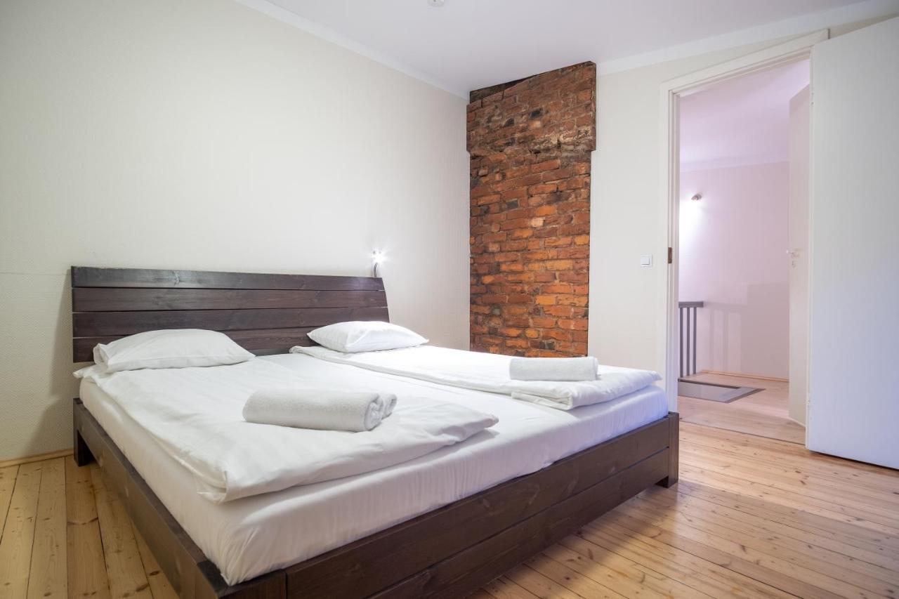 Dream Stay - Bright 2-Bedroom 2-Floor Old Town Apartment Tallinn Exteriör bild