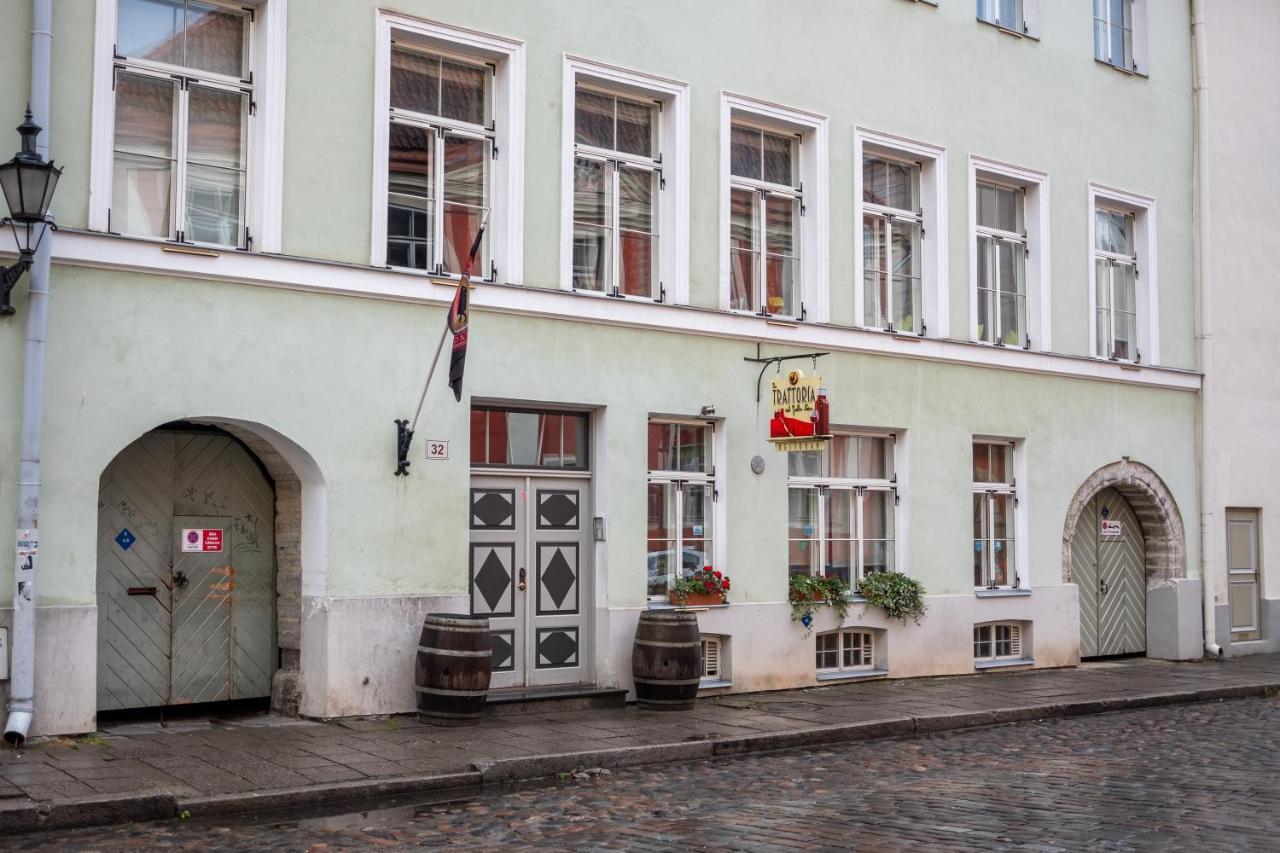 Dream Stay - Bright 2-Bedroom 2-Floor Old Town Apartment Tallinn Exteriör bild