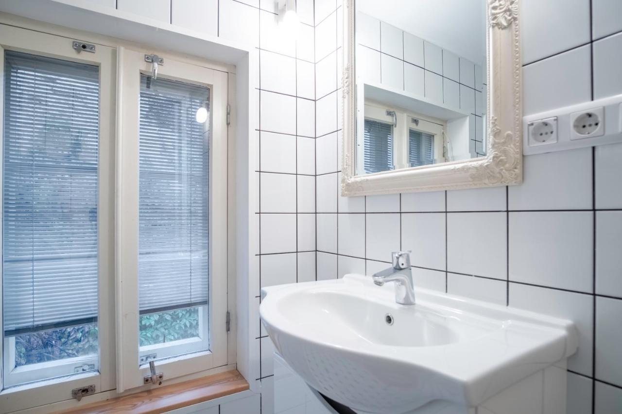 Dream Stay - Bright 2-Bedroom 2-Floor Old Town Apartment Tallinn Exteriör bild
